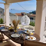 Solaris Methea- Luxury By The Castle Вилла *