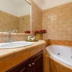 Solaris Methea- Luxury By The Castle Vilă Kassiopi