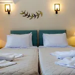 Solaris Methea- Luxury By The Castle Vilă