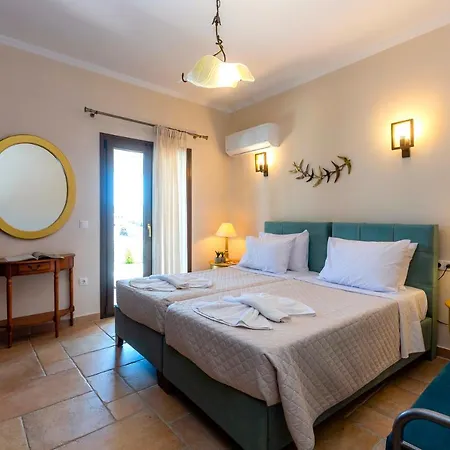 Solaris Methea- Luxury By The Castle Kassiopi