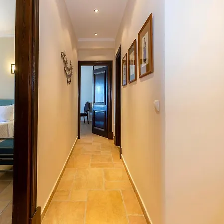 Solaris Methea- Luxury By The Castle Villa Kassiopi