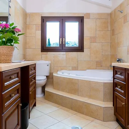 Solaris Methea- Luxury By The Castle * Кассиопи