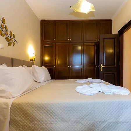 Villa Solaris Methea- Luxury By The Castle Kassiopi