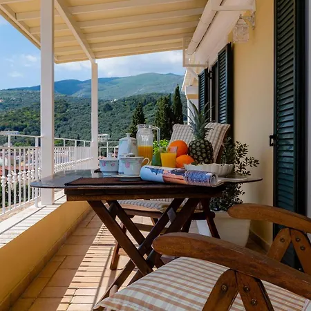 Solaris Methea- Luxury By The Castle * Kassiopi