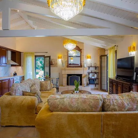Solaris Methea- Luxury By The Castle Villa Kassiopi