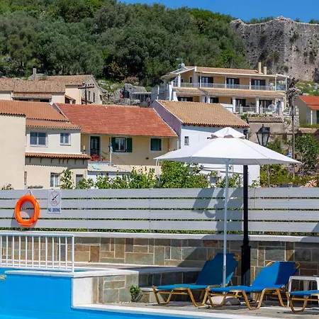 Solaris Methea- Luxury By The Castle Villa
