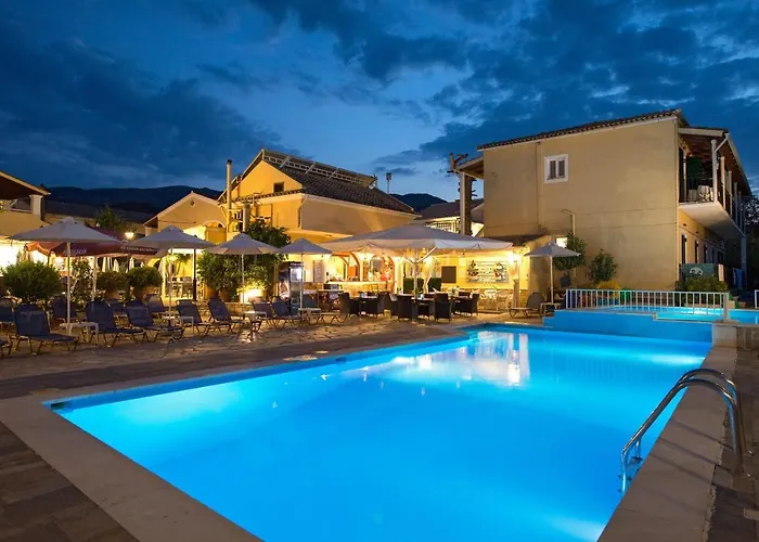 Solaris Methea- Luxury By The Castle