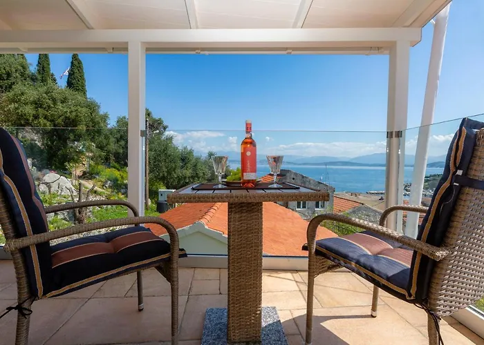 Solaris Methea- Luxury By The Castle Vila Kassiopi