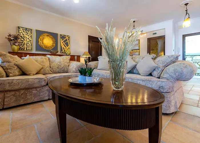 Solaris Methea- Luxury By The Castle * Kassiopi