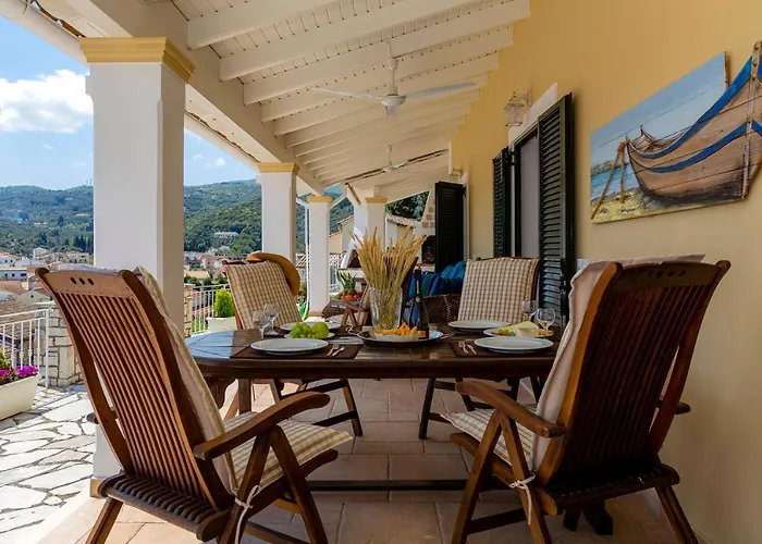 Solaris Methea- Luxury By The Castle * Kassiopi