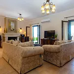 Solaris Methea- Luxury By The Castle Kassiopi