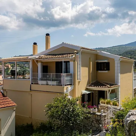 Villa Solaris Methea- Luxury By The Castle Kassiopi