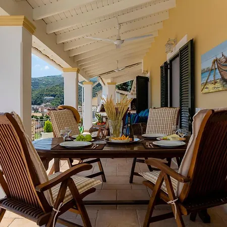 Solaris Methea- Luxury By The Castle * Kassiopi