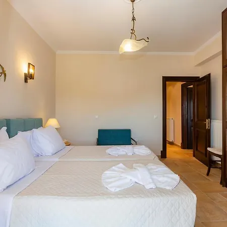 Solaris Methea- Luxury By The Castle Kassiopi